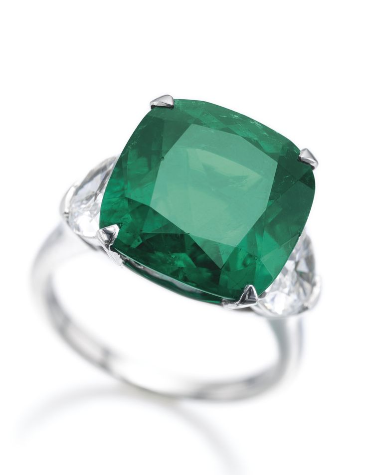 Fine Colombian step-cut emerald and diamond ring, Bulgari 