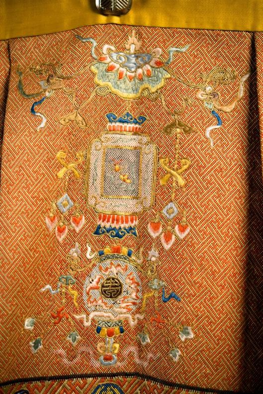 Chinese Silk Needlework Hanging Panel, 18th-19th century7