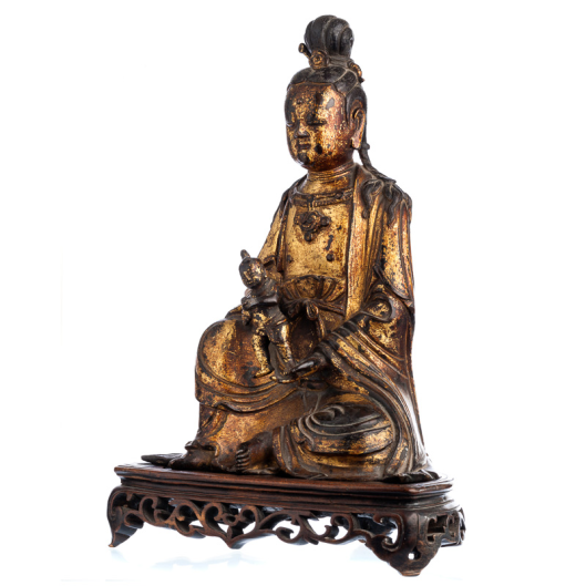 Guanyin in gilded bronze,Ming Dynasty (1368-1644)3
